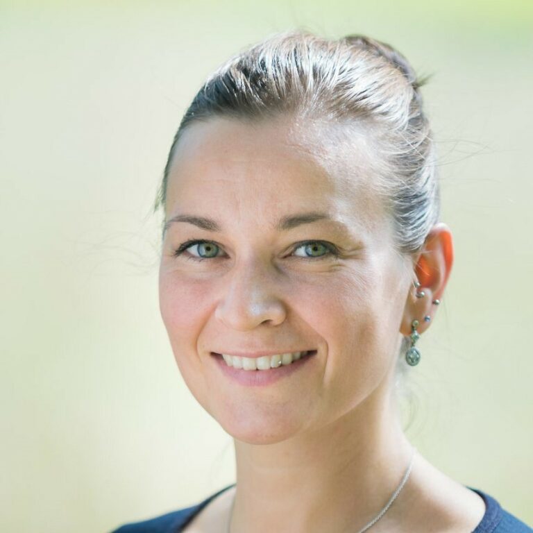 Christina Skade 768x768